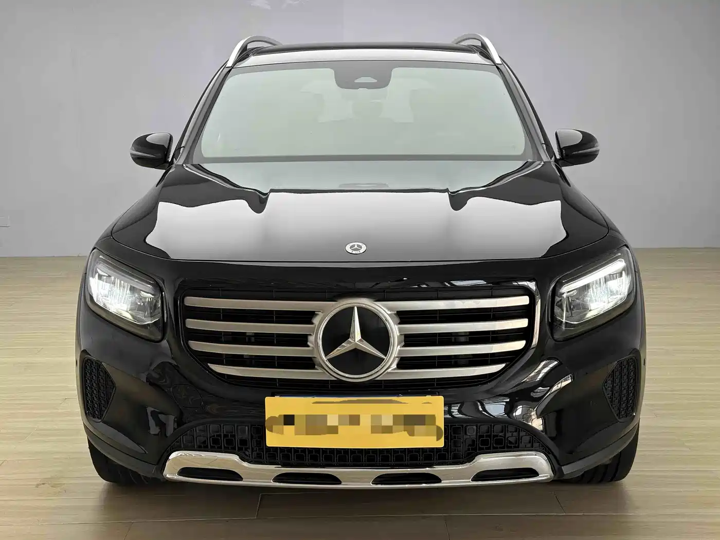 Mercedes-Benz GLB 2024