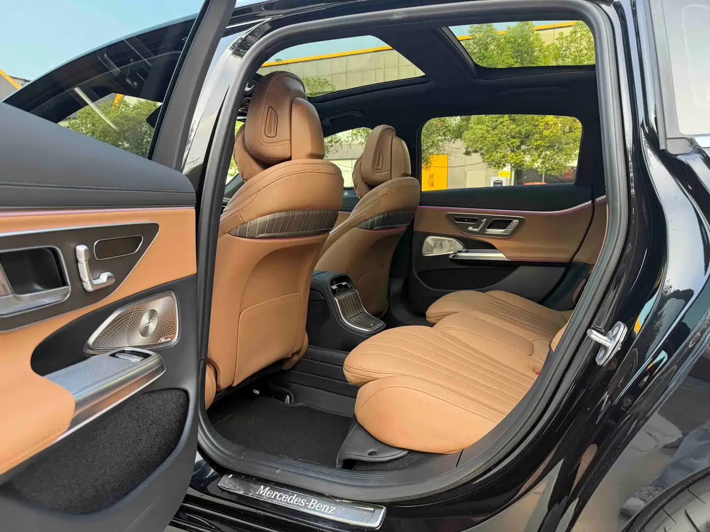 Mercedes-Benz E-Класс 2025
