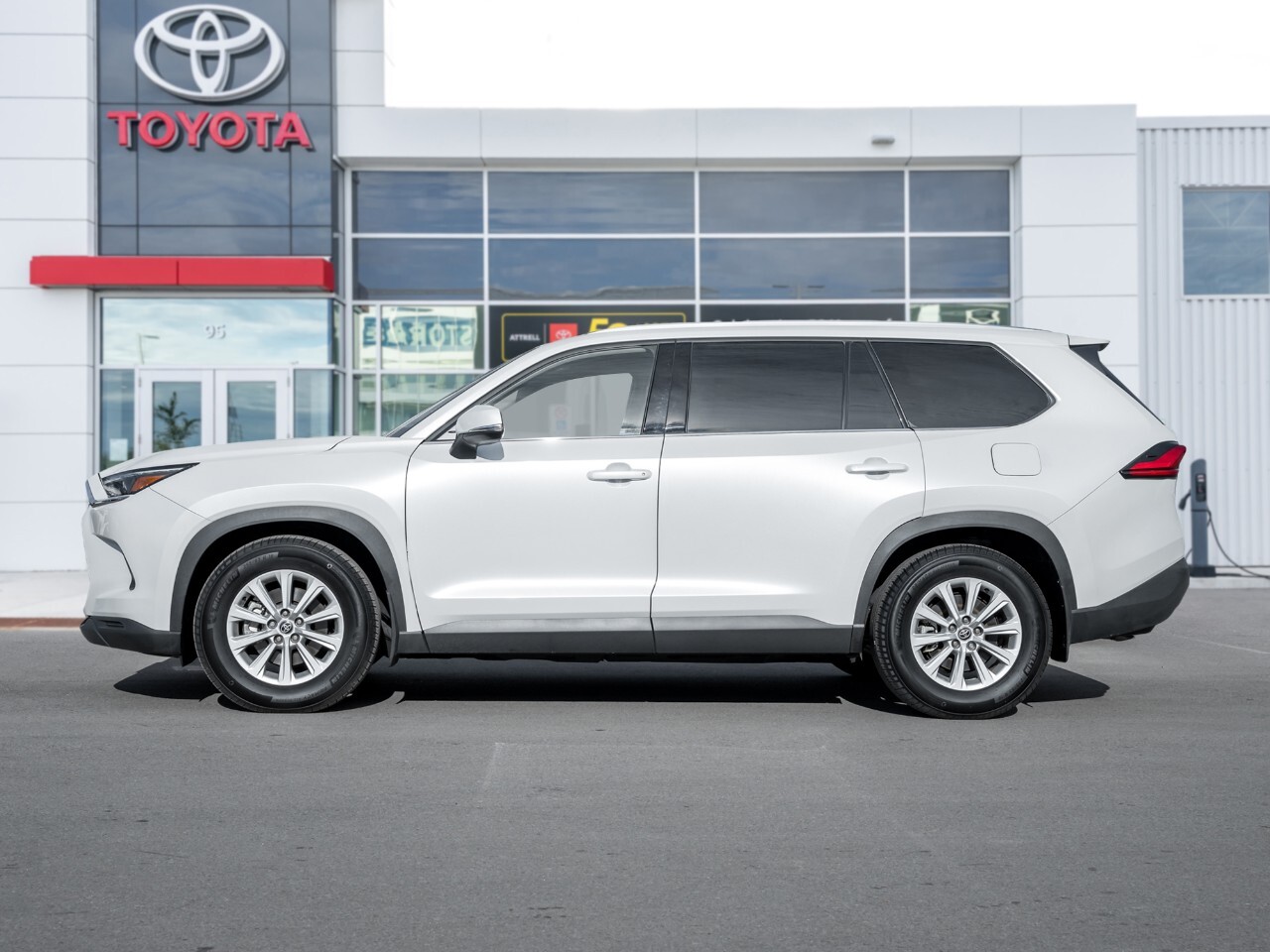 Toyota Grand Highlander 2024
