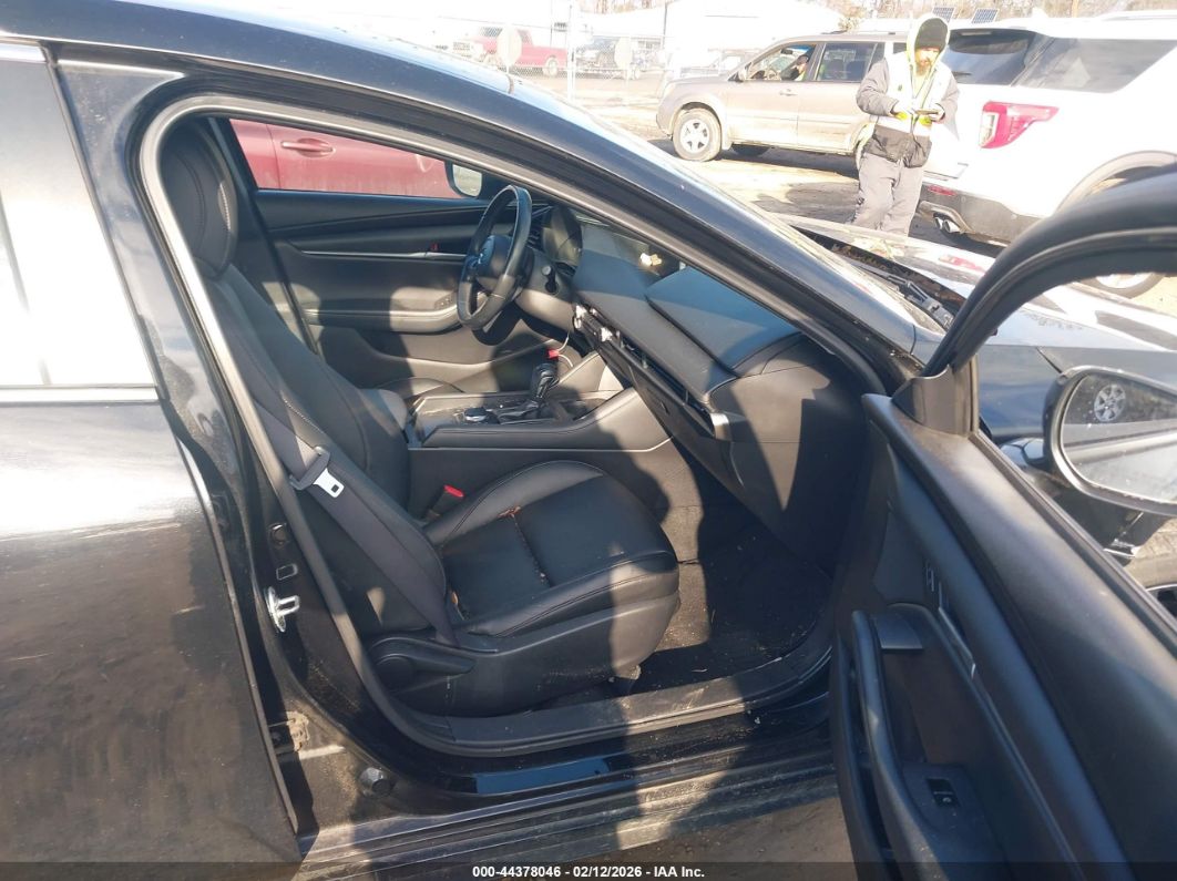 Mazda 3 2021