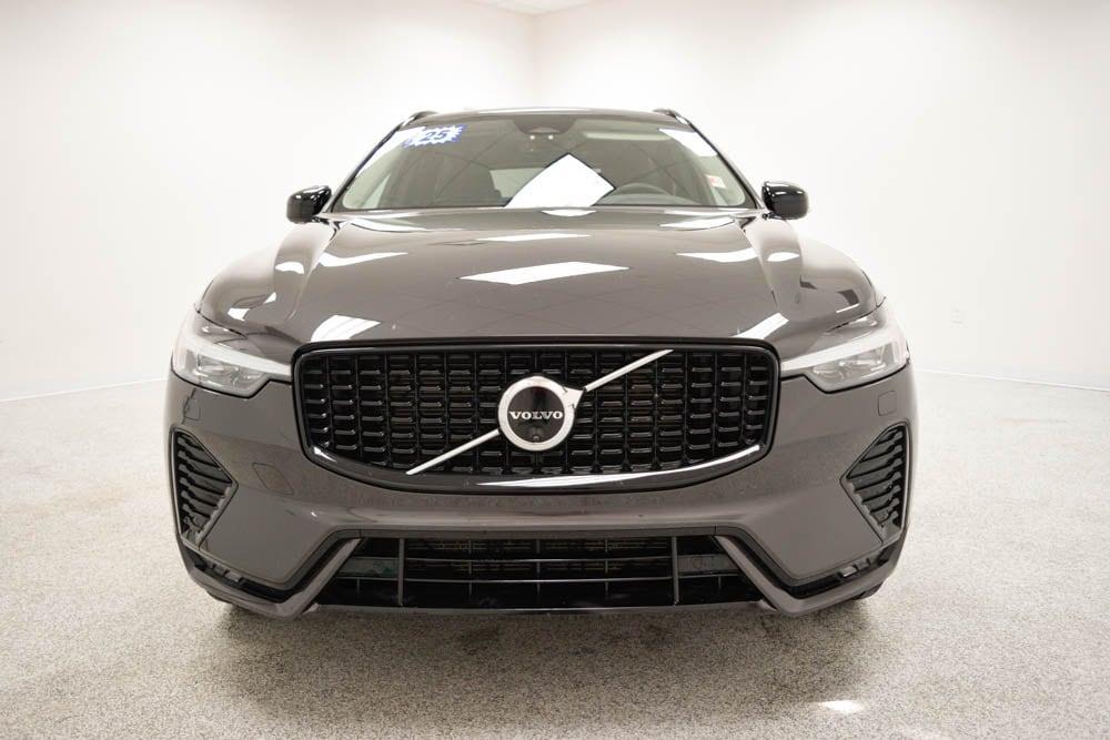 Volvo XC60 2025