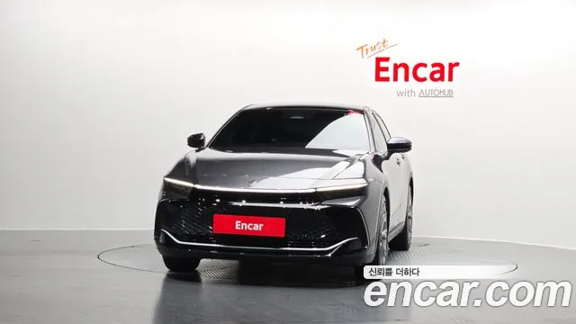 Toyota Crown 2023