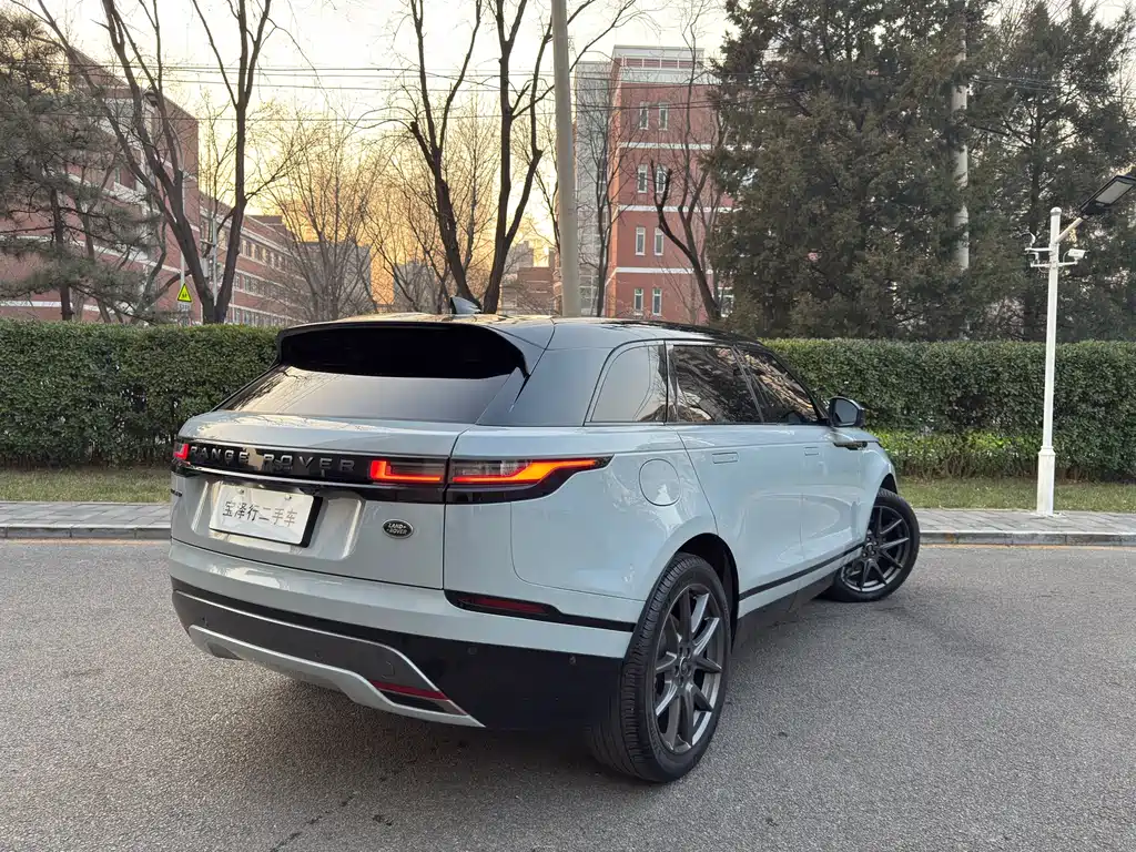 Land Rover Range Rover Velar 2023