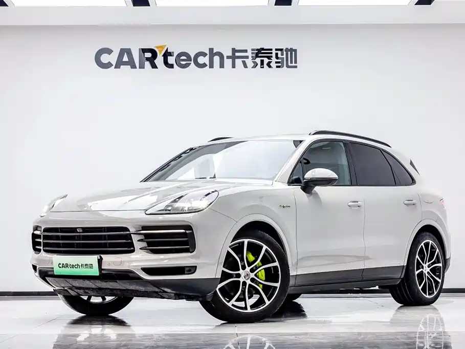 Porsche Cayenne 2023