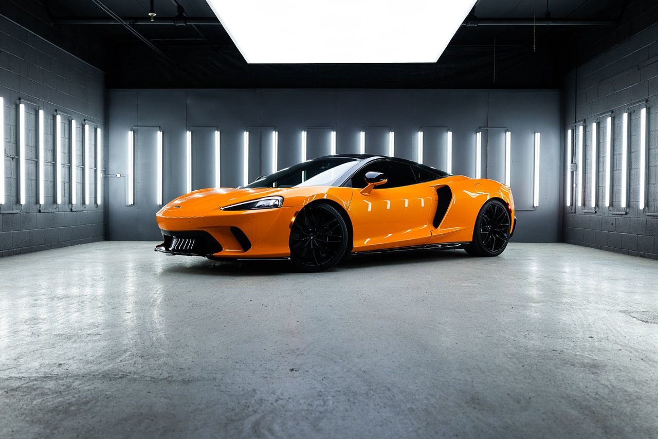 McLaren GT 2023