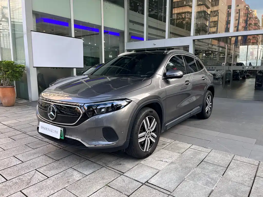 Mercedes-Benz EQA 2023