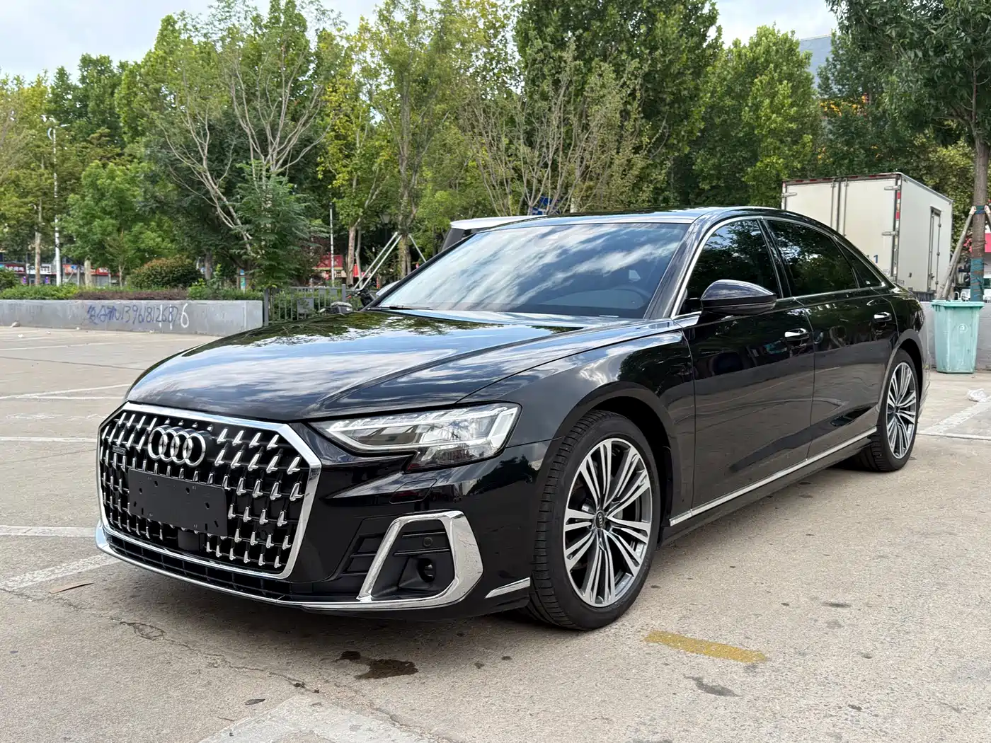 Audi A8 2025