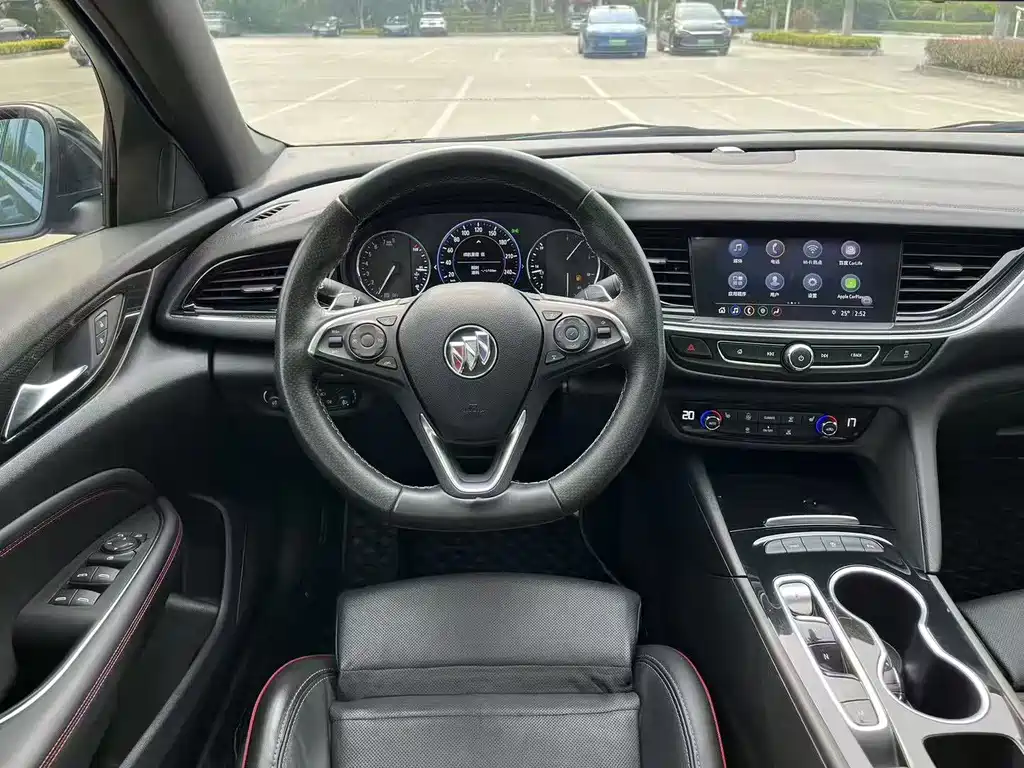 Buick Regal 2022