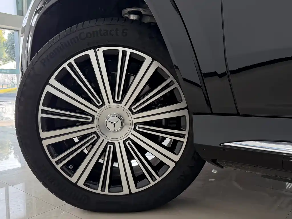 Mercedes-Benz Maybach GLS 2023