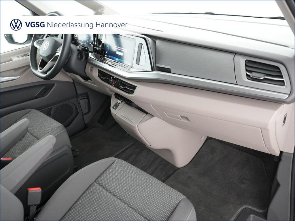 Volkswagen T7 MULTIVAN 2025