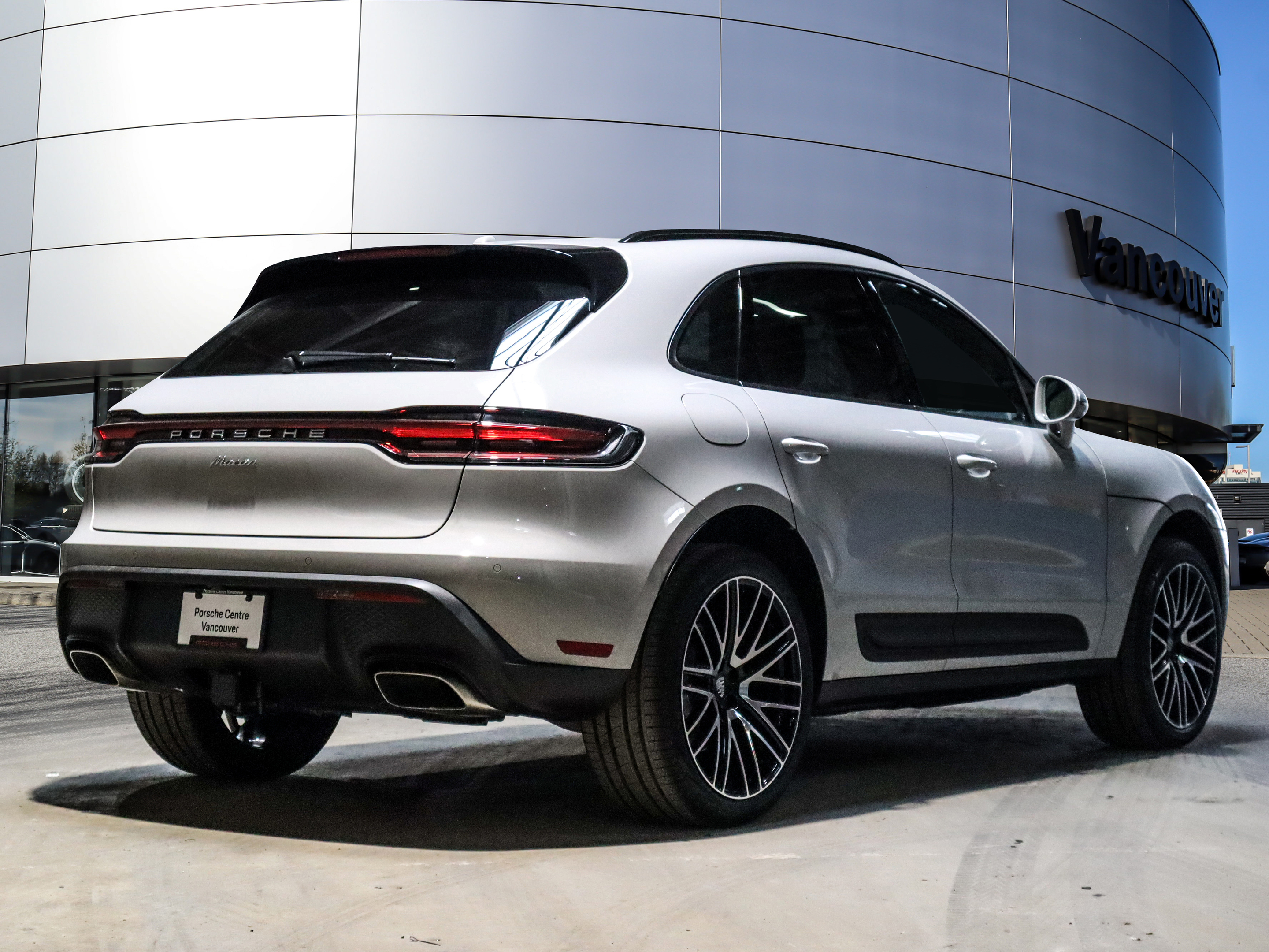 Porsche Macan 2025