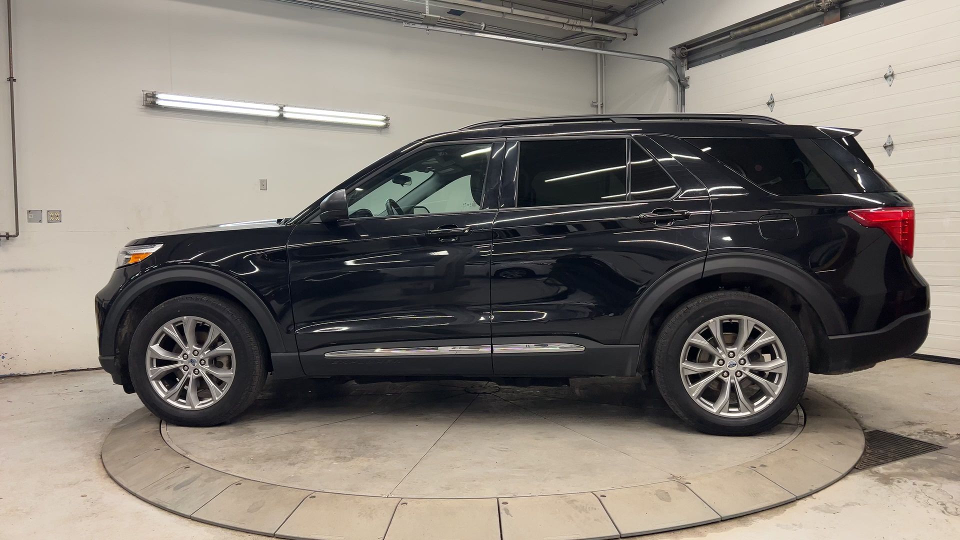 Ford Explorer 2023