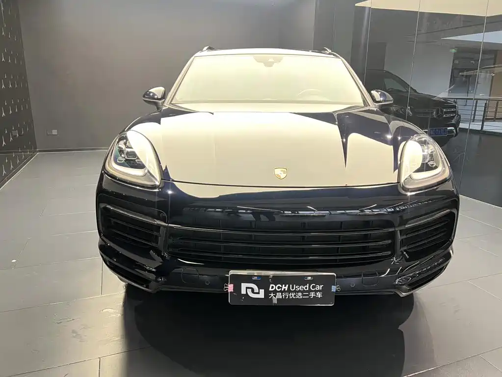 Porsche Cayenne 2022