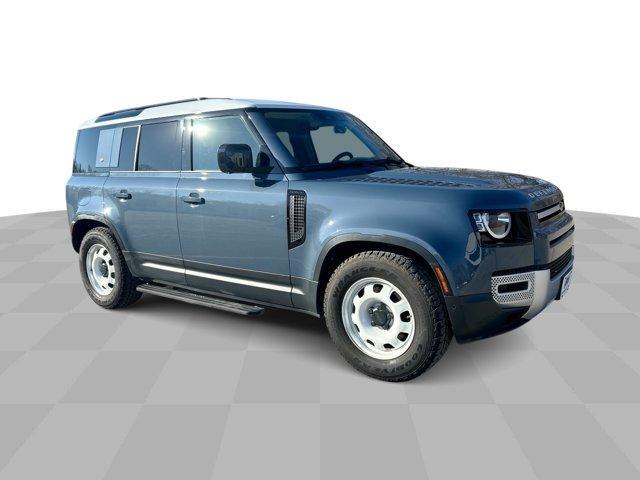 Land Rover Defender 2022