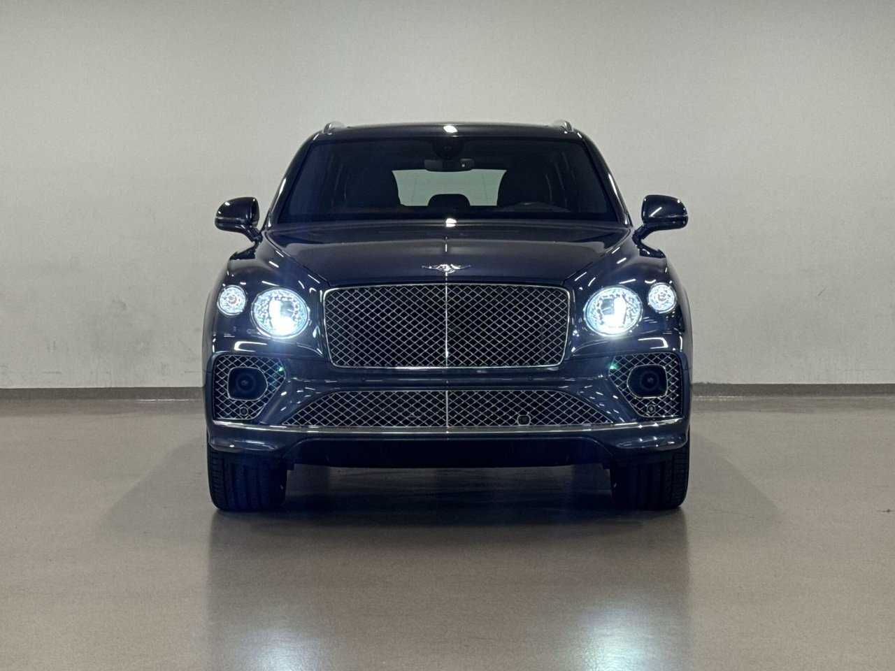 Bentley Bentayga 2021