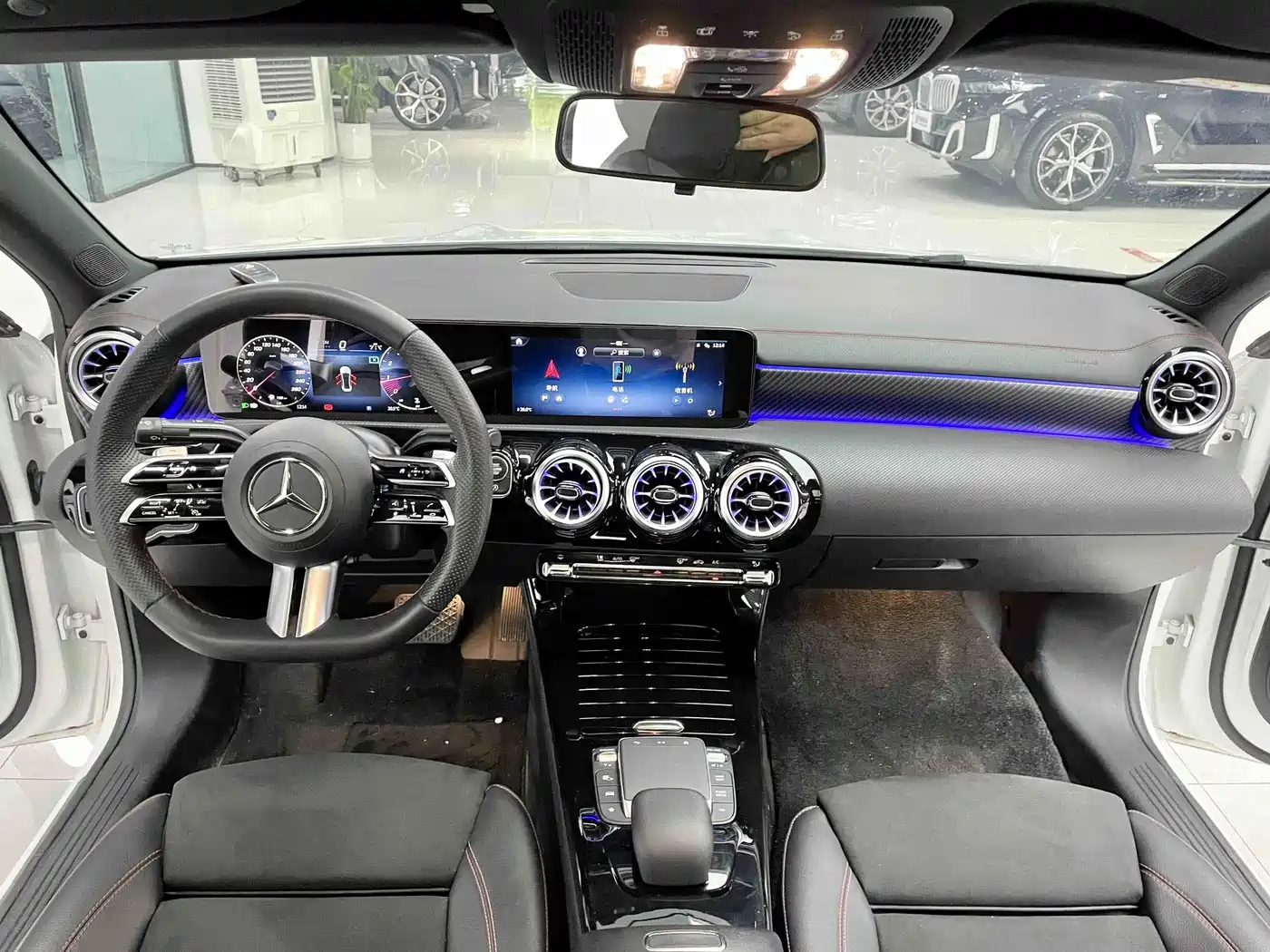 Mercedes-Benz A-Класс 2023