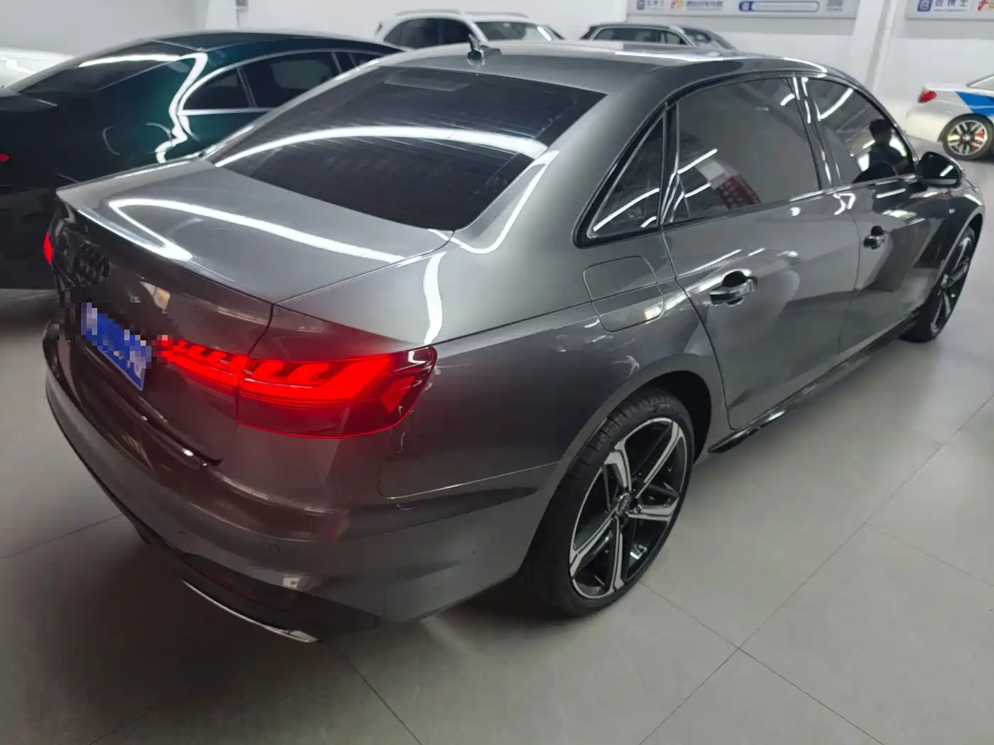 Audi A4 2024