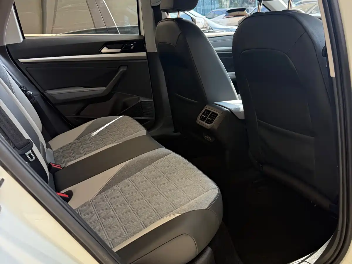 Volkswagen Lavida 2022