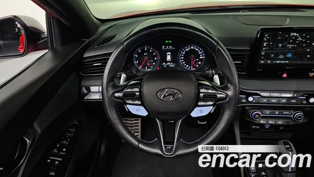 Hyundai Veloster 2020