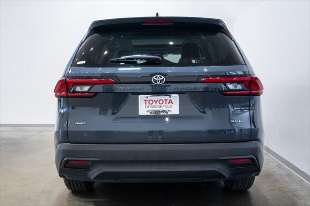 Toyota Grand Highlander 2024