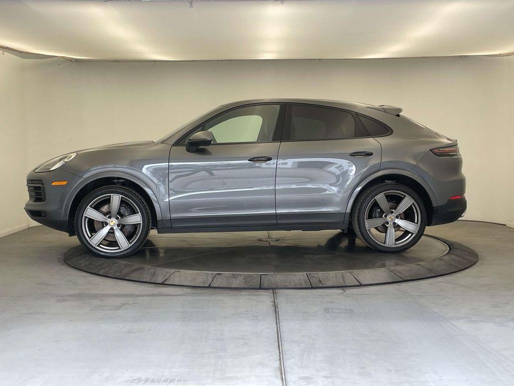Porsche Cayenne 2021