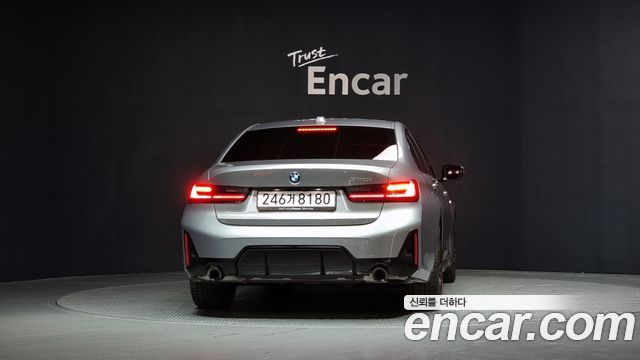 BMW 3 серии 2024