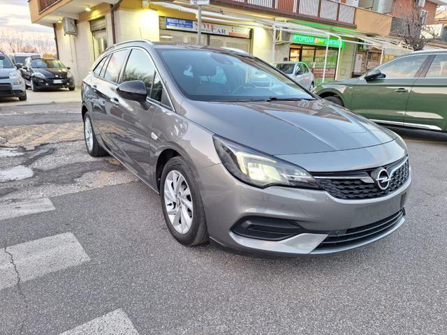 Opel Astra 2021