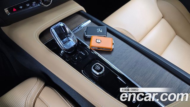 Volvo S90 2023
