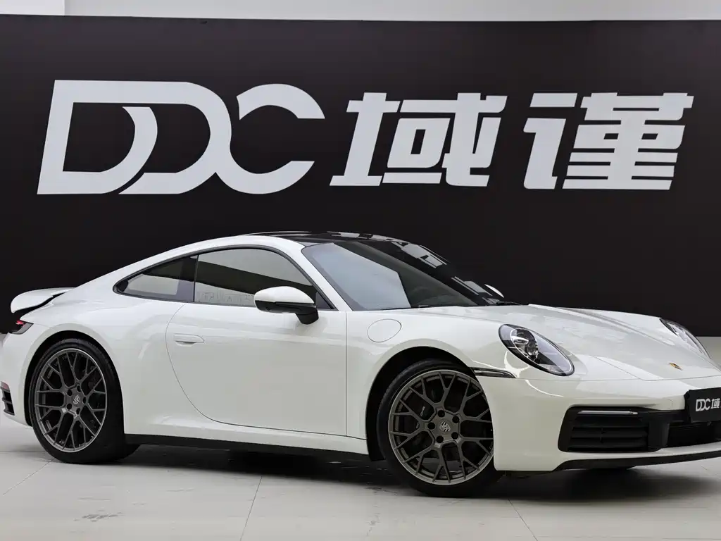 Porsche 911 2021