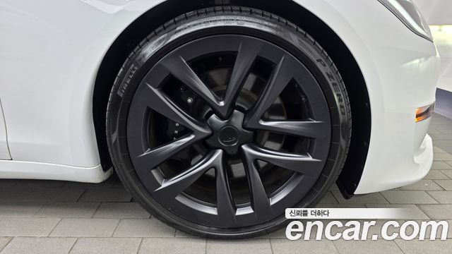 Tesla Model S 2023
