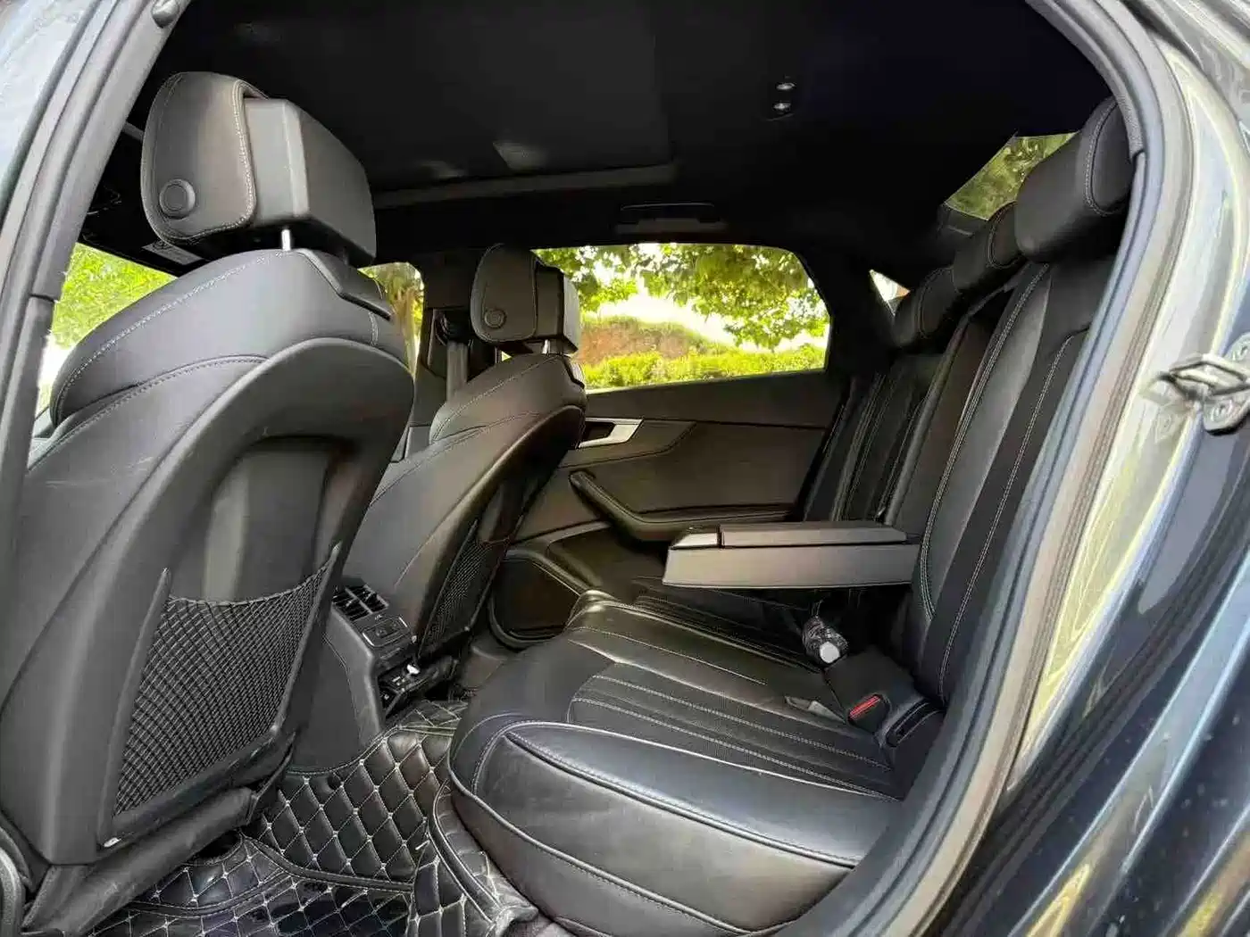 Audi A4 2023