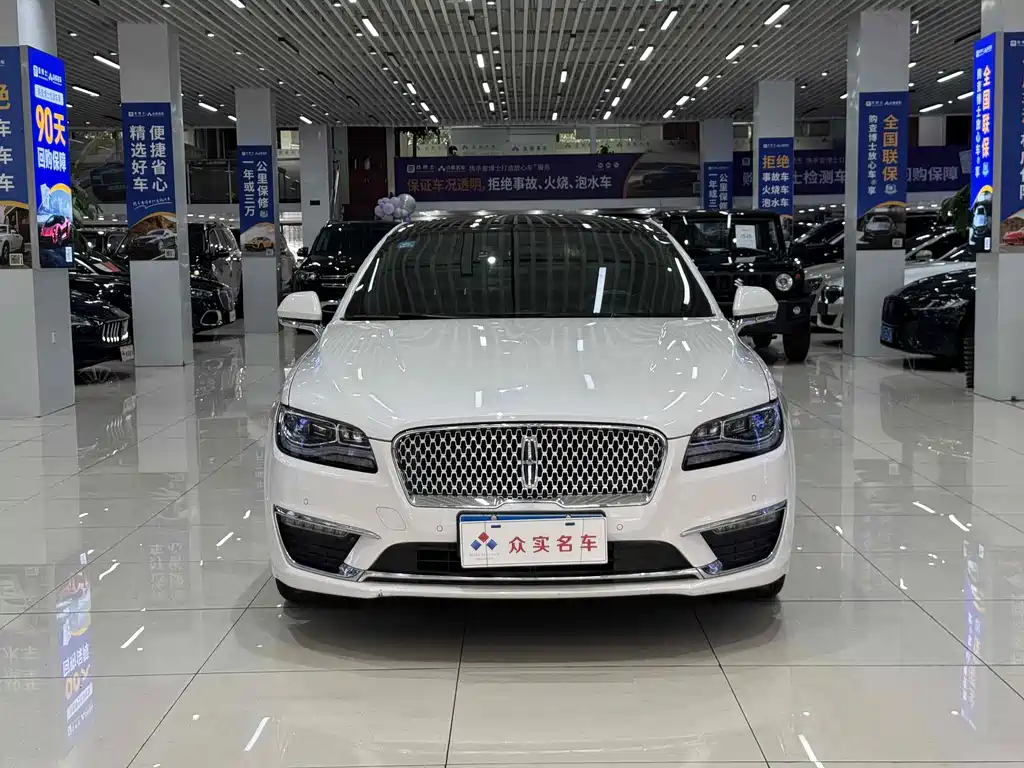 Lincoln MKZ 2021