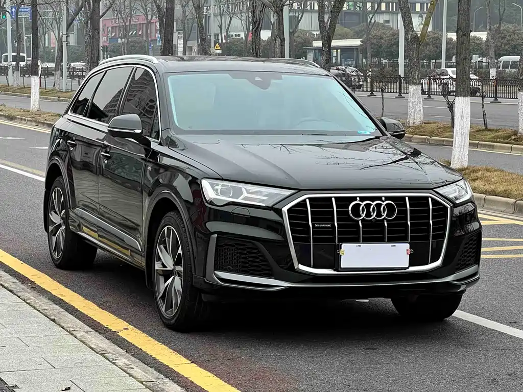 Audi Q7 2023