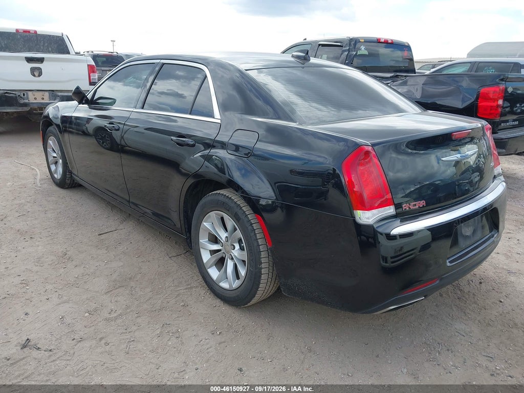 Chrysler 300 2023
