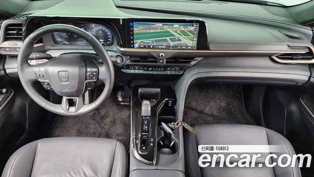 Toyota Crown 2024