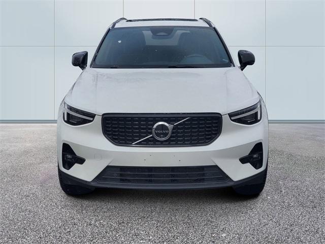 Volvo XC40 2024