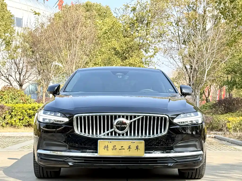 Volvo S90 2024