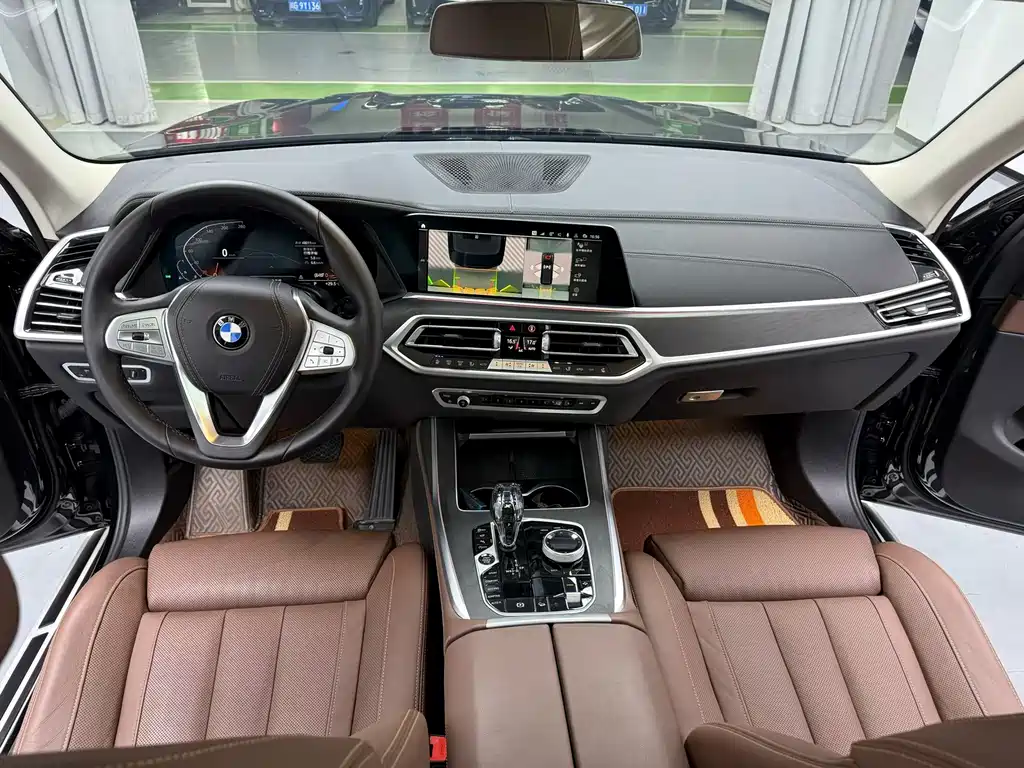 BMW X7 2022