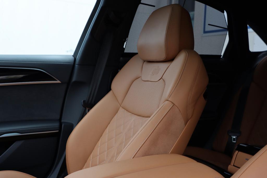 Audi A8 2024