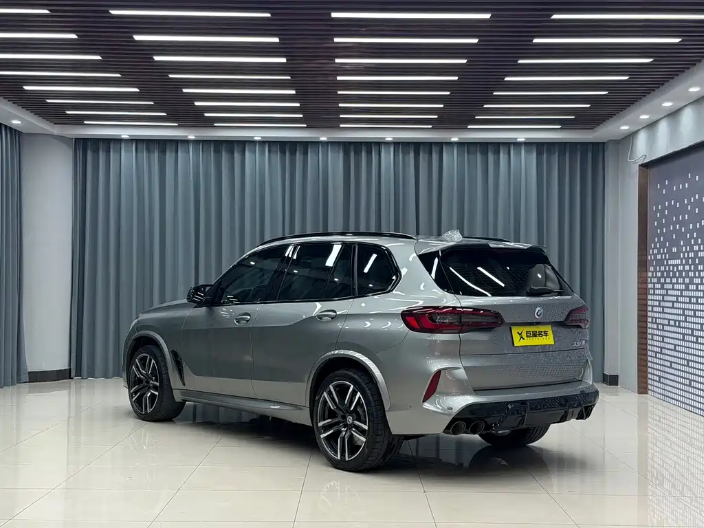 BMW X5 M 2023