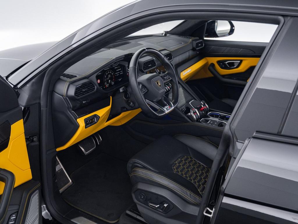 Lamborghini Urus 2022