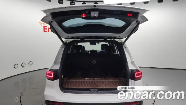 Mercedes-Benz GLB 2022
