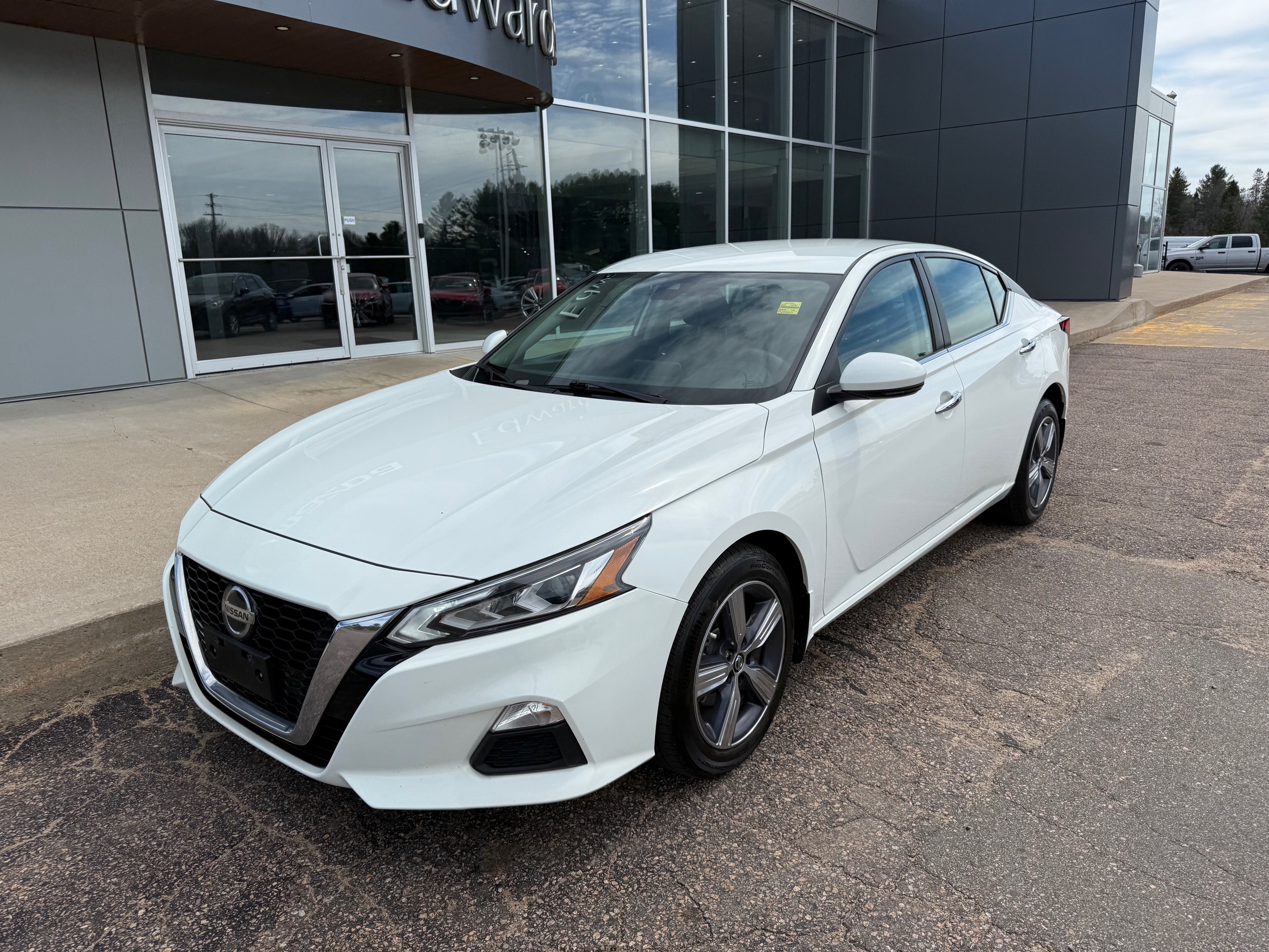 Nissan Altima 2021