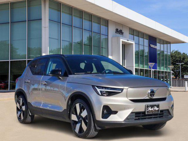 Volvo XC40 2024
