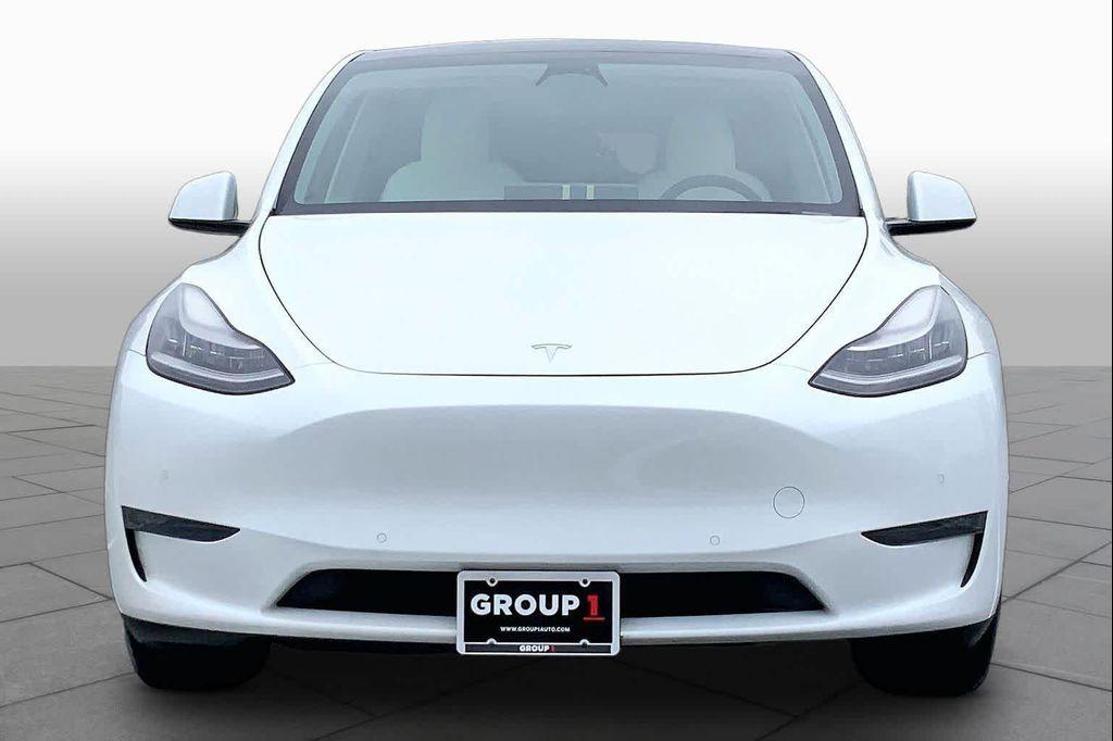 Tesla Model Y 2021