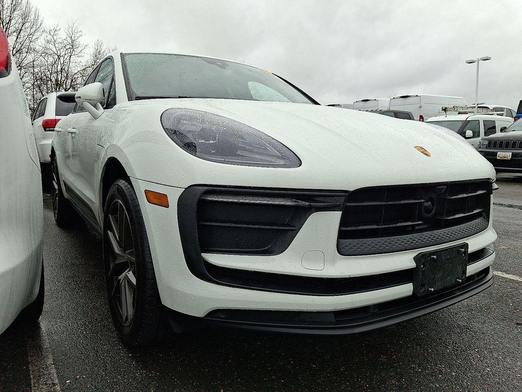 Porsche Macan 2023
