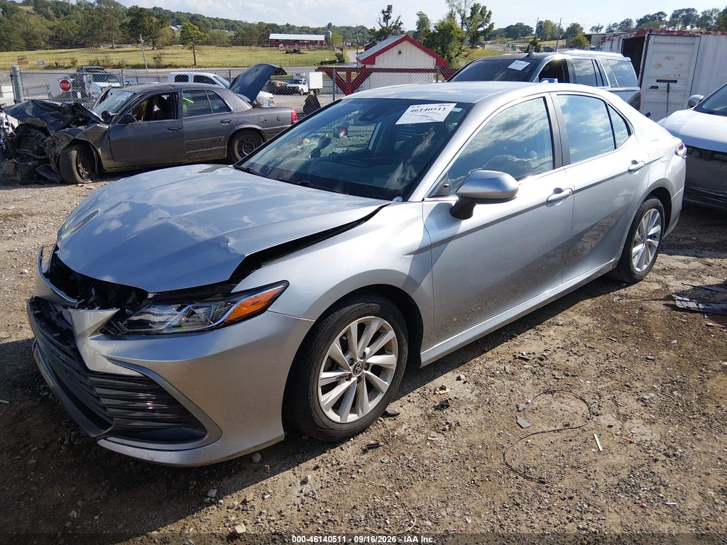 Toyota Camry 2021