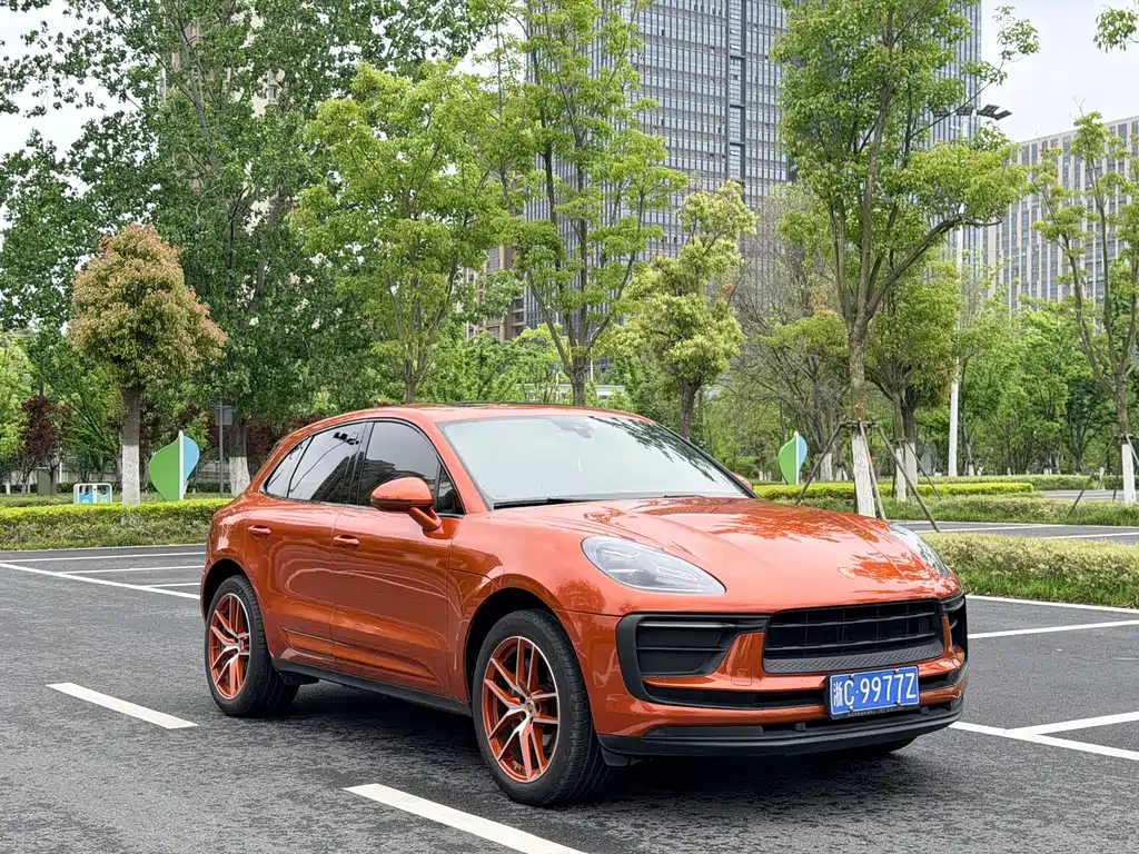 Porsche Macan 2022