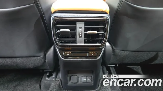 Lexus NX 2024