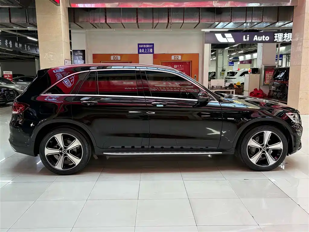 Mercedes-Benz GLC 2022